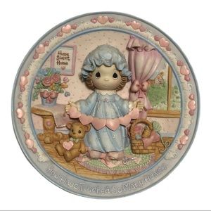 Precious Moments Girl With Hearts